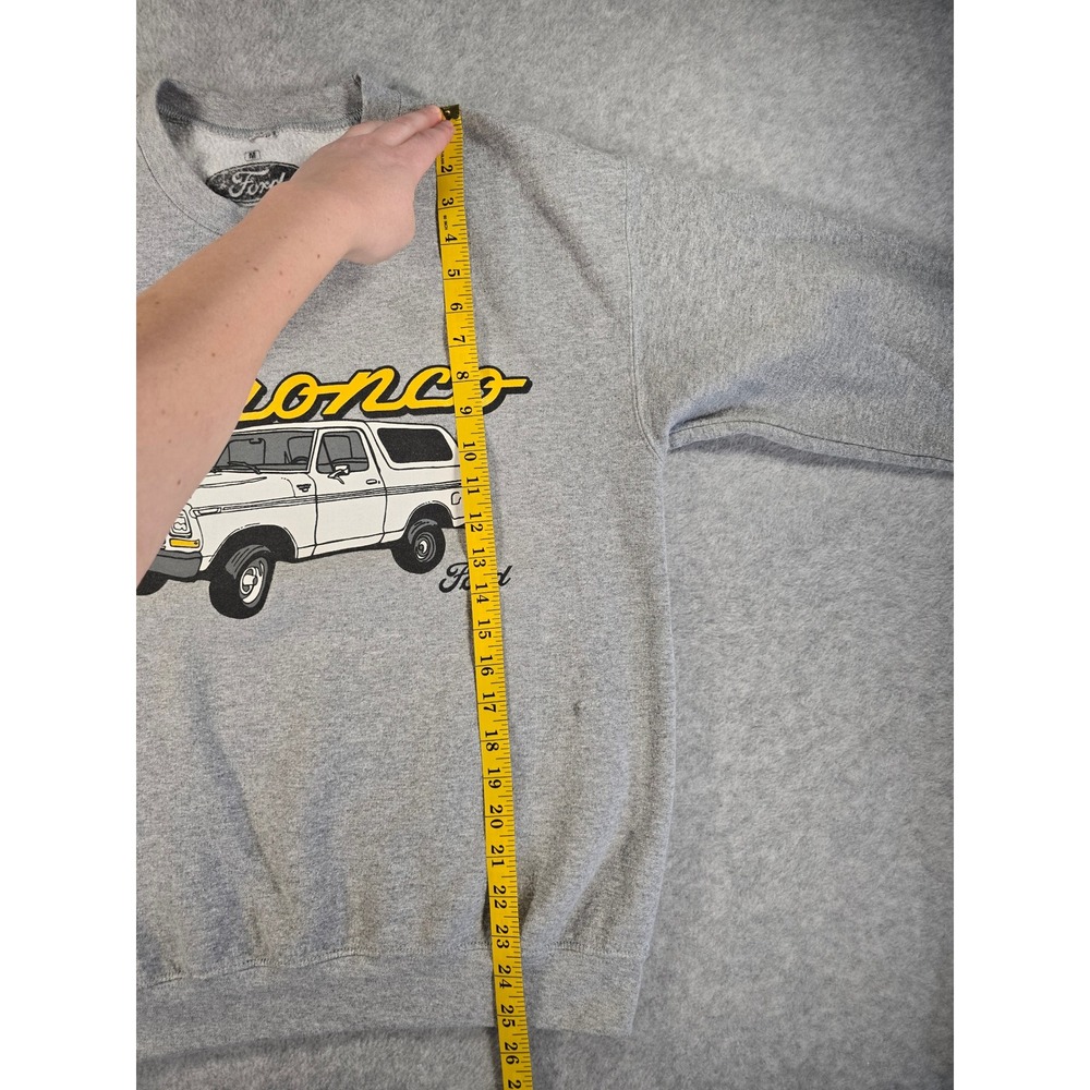 Ford Bronco Graphic Sweatshirt Adult Medium Gray Crewneck Pullover Truck Logo - Picture 7 of 9